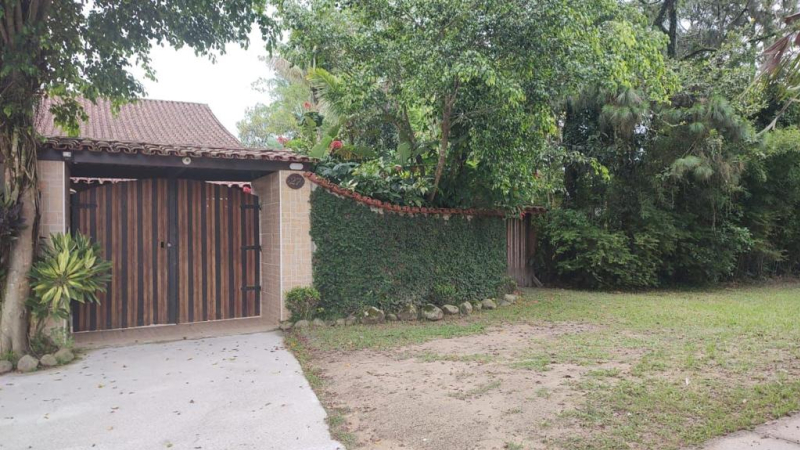 Vende-se casa Bairro Maitinga  Bertioga SP